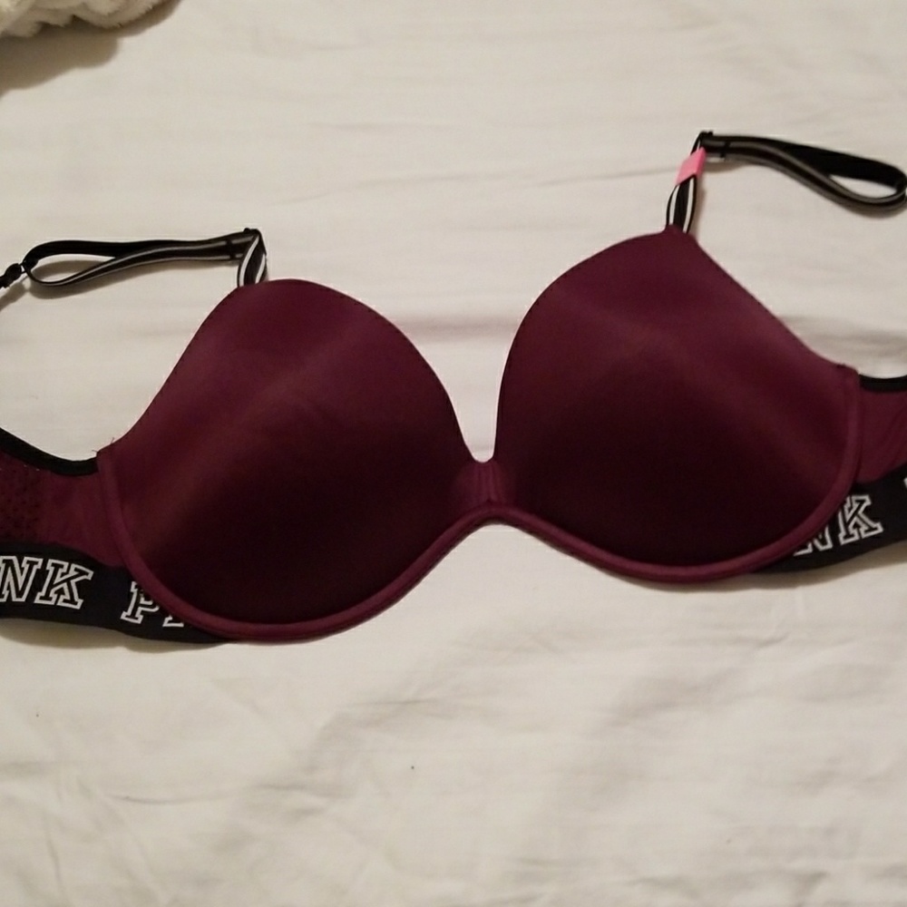 victoria's secret from their pink collection bra